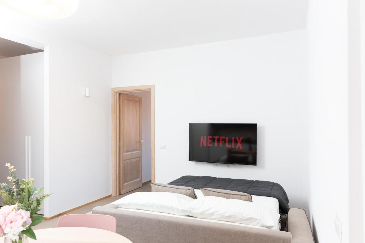 New Exclusive Melegnano Apartments- Near Train Station Extérieur photo