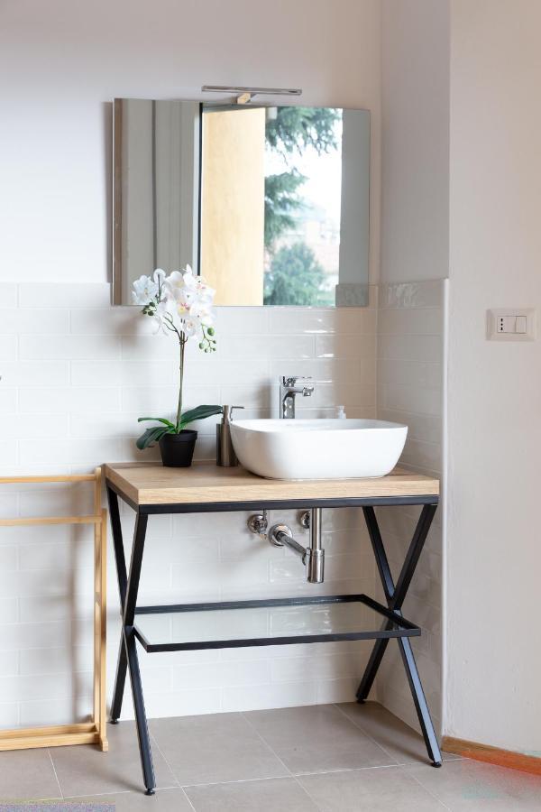 New Exclusive Melegnano Apartments- Near Train Station Extérieur photo