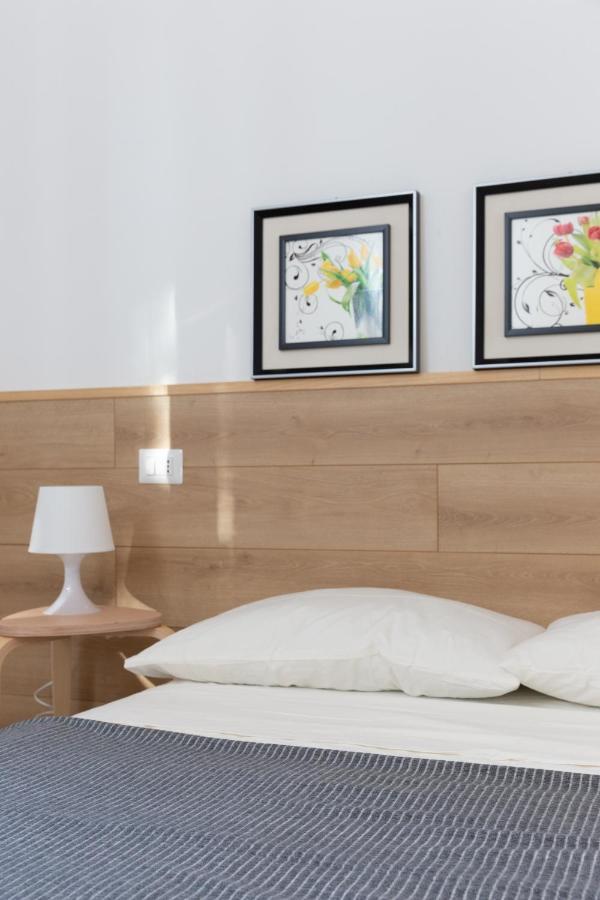 New Exclusive Melegnano Apartments- Near Train Station Extérieur photo