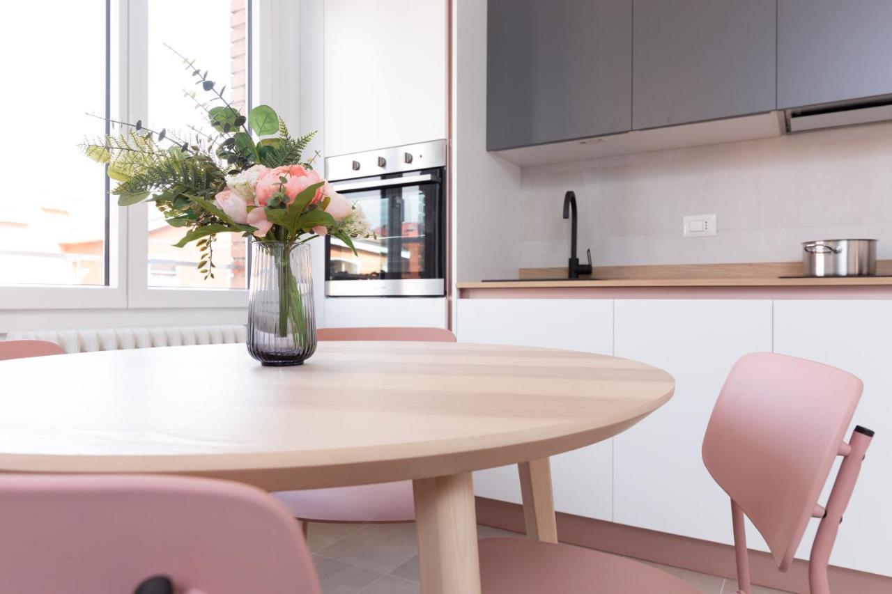 New Exclusive Melegnano Apartments- Near Train Station Extérieur photo